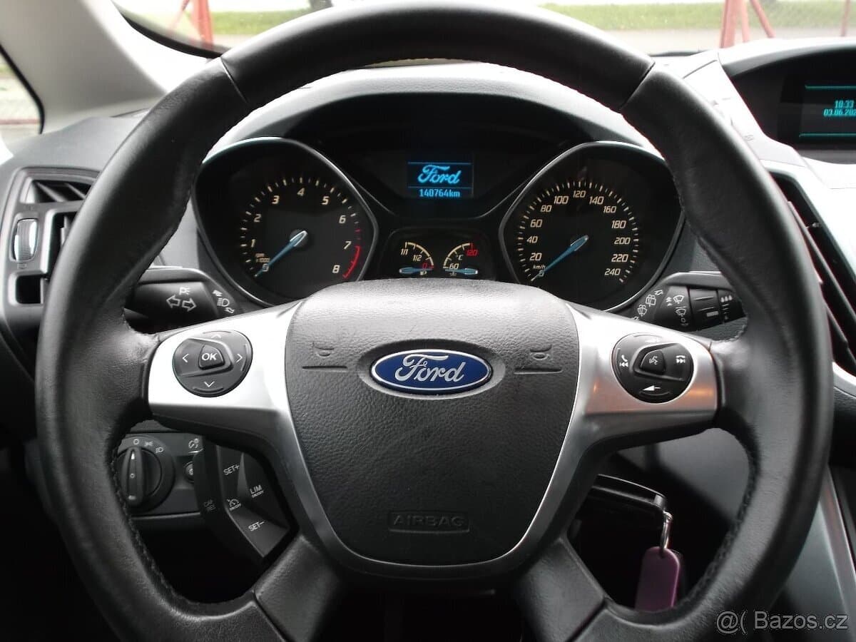 2015 Ford C-MAX - 10