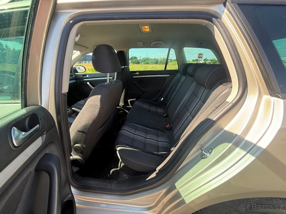 2012 Volkswagen GOLF - 10