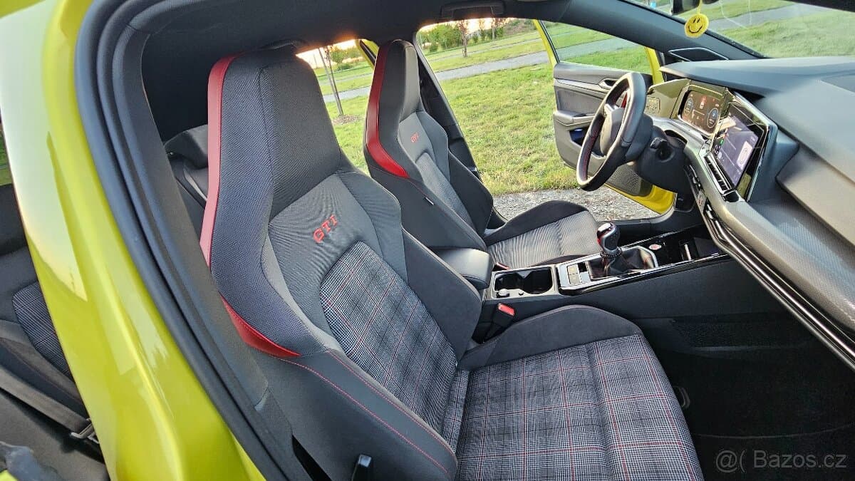 2023 Volkswagen GOLF - 10