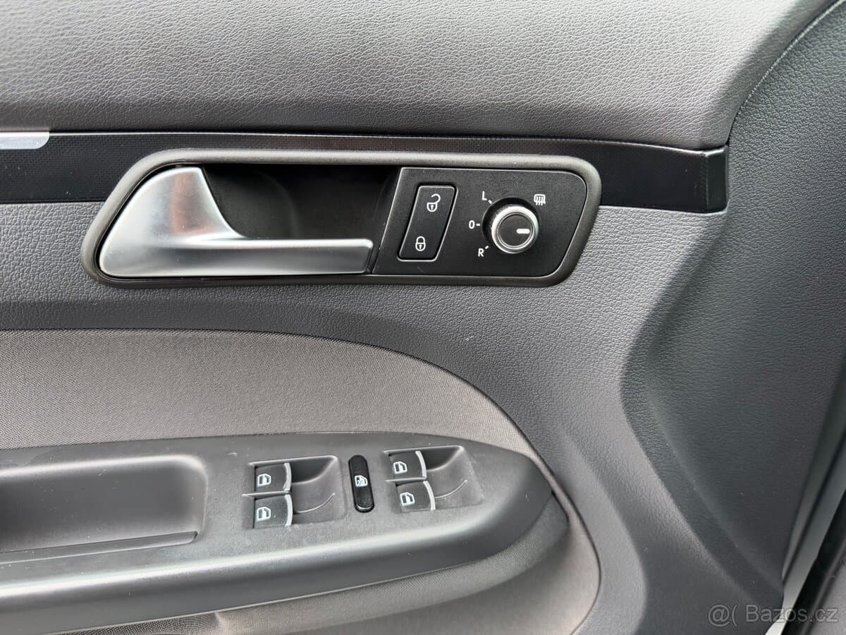 2011 Volkswagen TOURAN - 10
