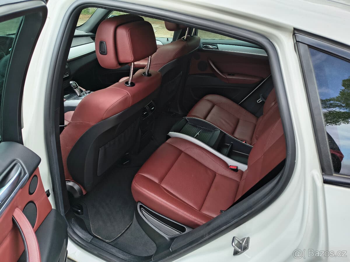 2008 BMW X6 - 10