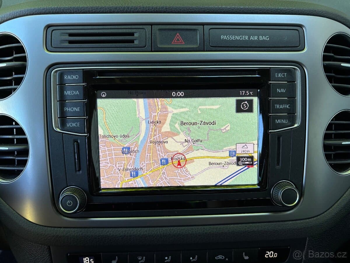 2015 Volkswagen TIGUAN - 10