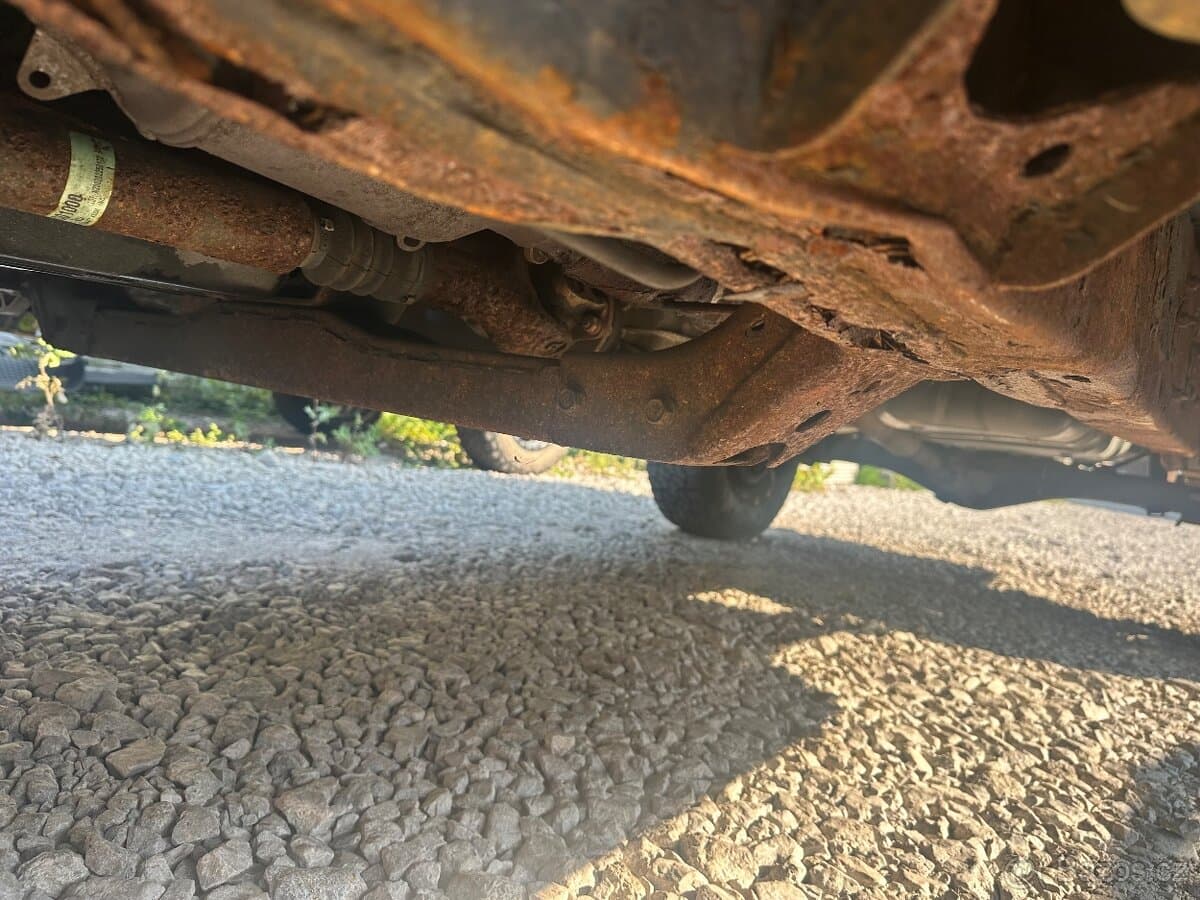 2002 Toyota TUNDRA - 10