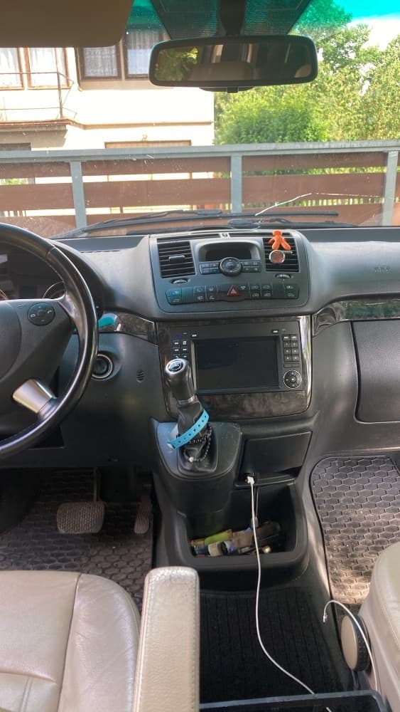 Mercedes-Benz VIANO - 10