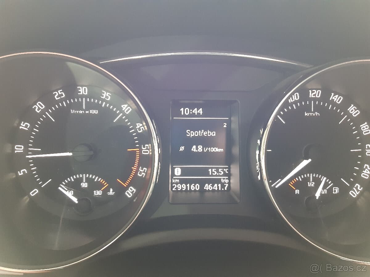 2014 Škoda SUPERB - 10