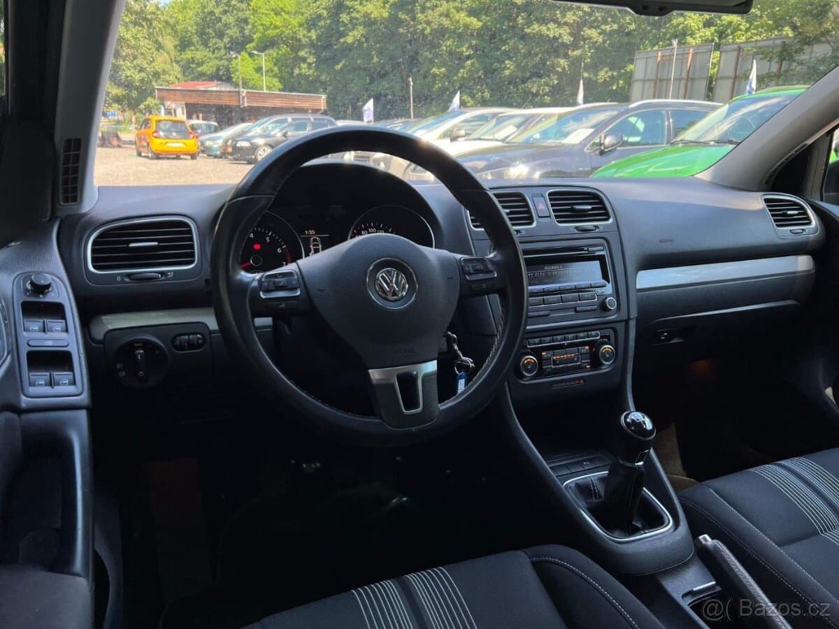2012 Volkswagen GOLF - 10