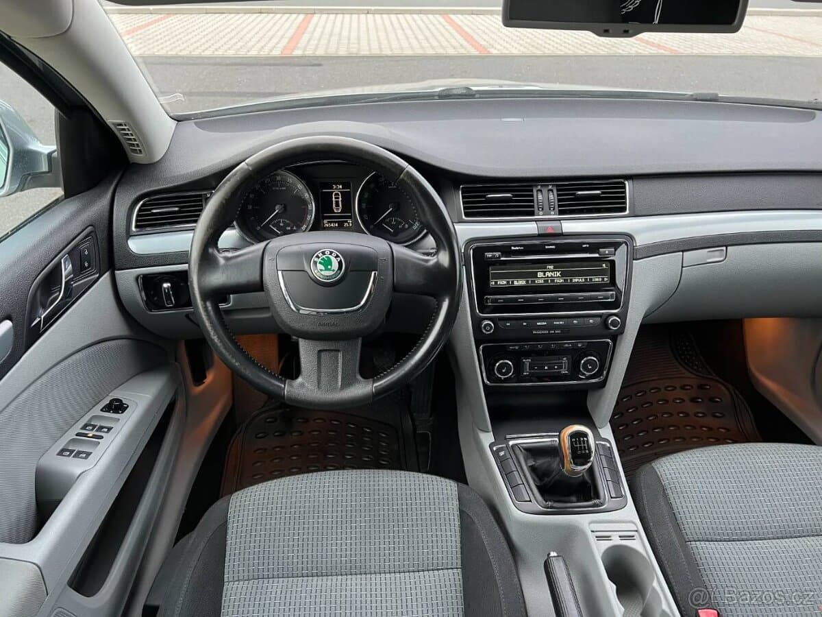 2009 Škoda SUPERB - 10
