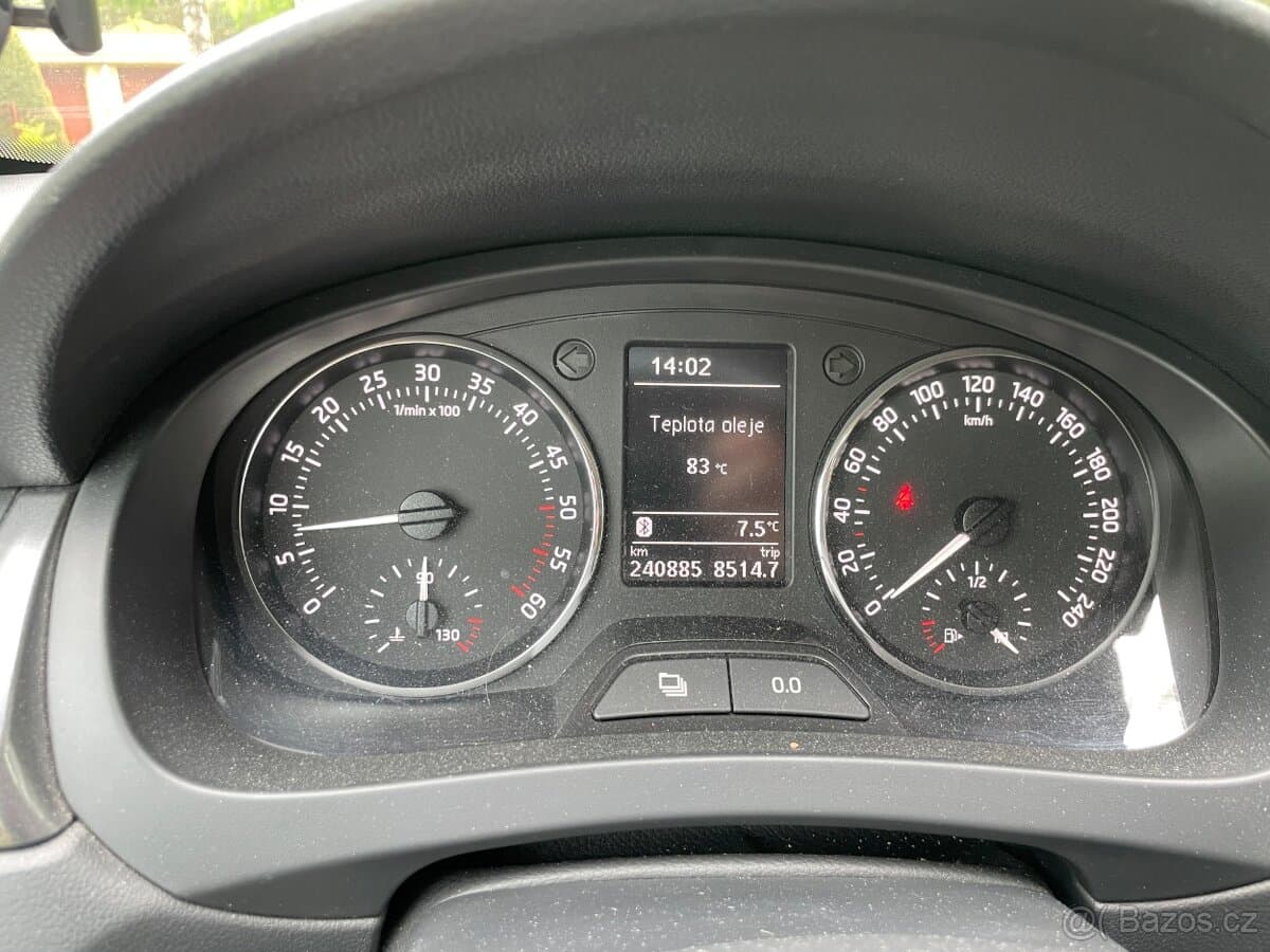 2015 Škoda RAPID - 10