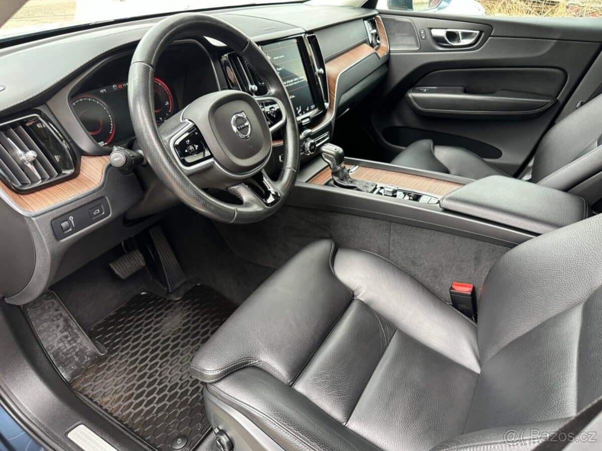 Volvo XC60 - 10