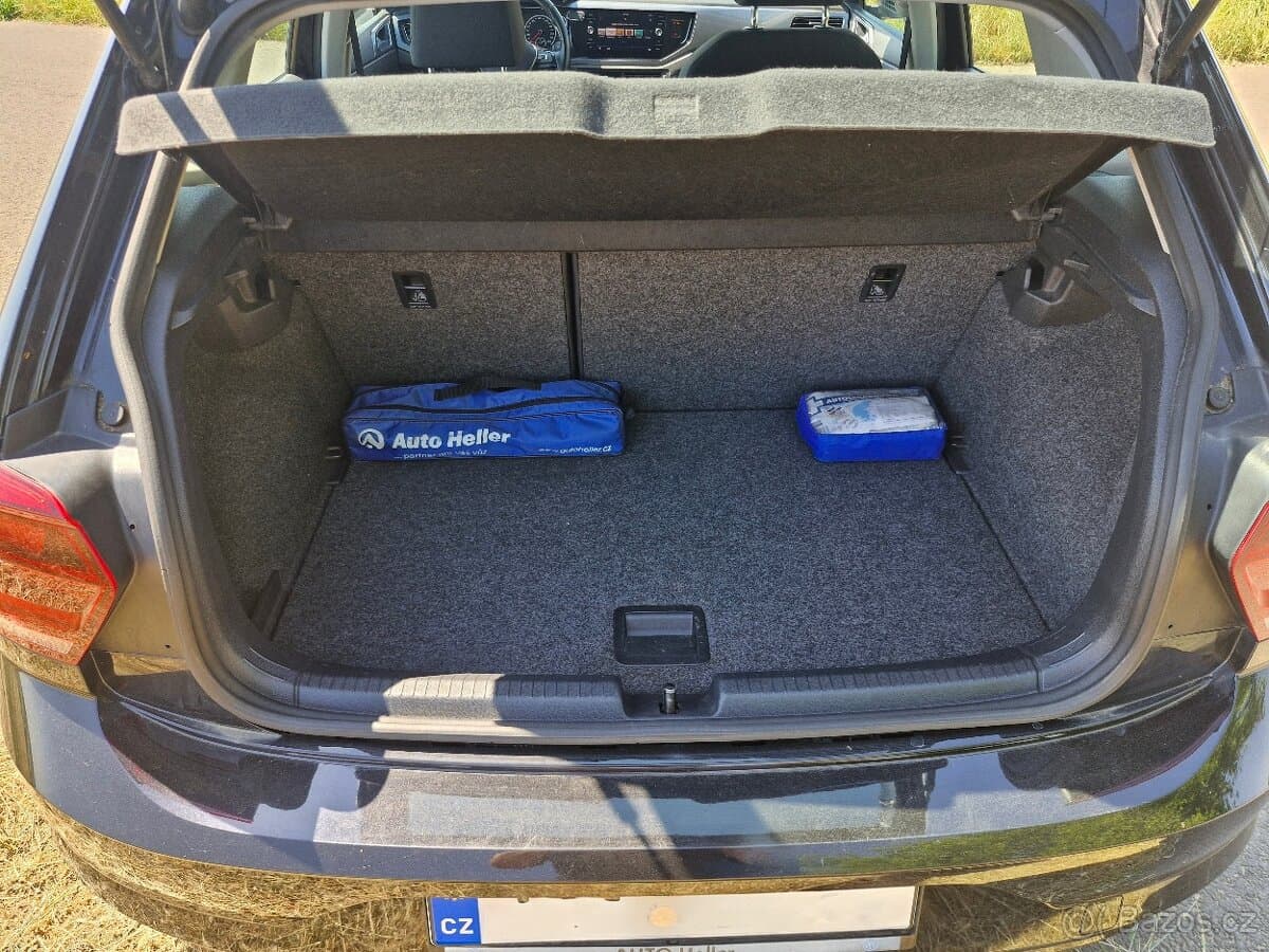 2018 Volkswagen POLO - 10