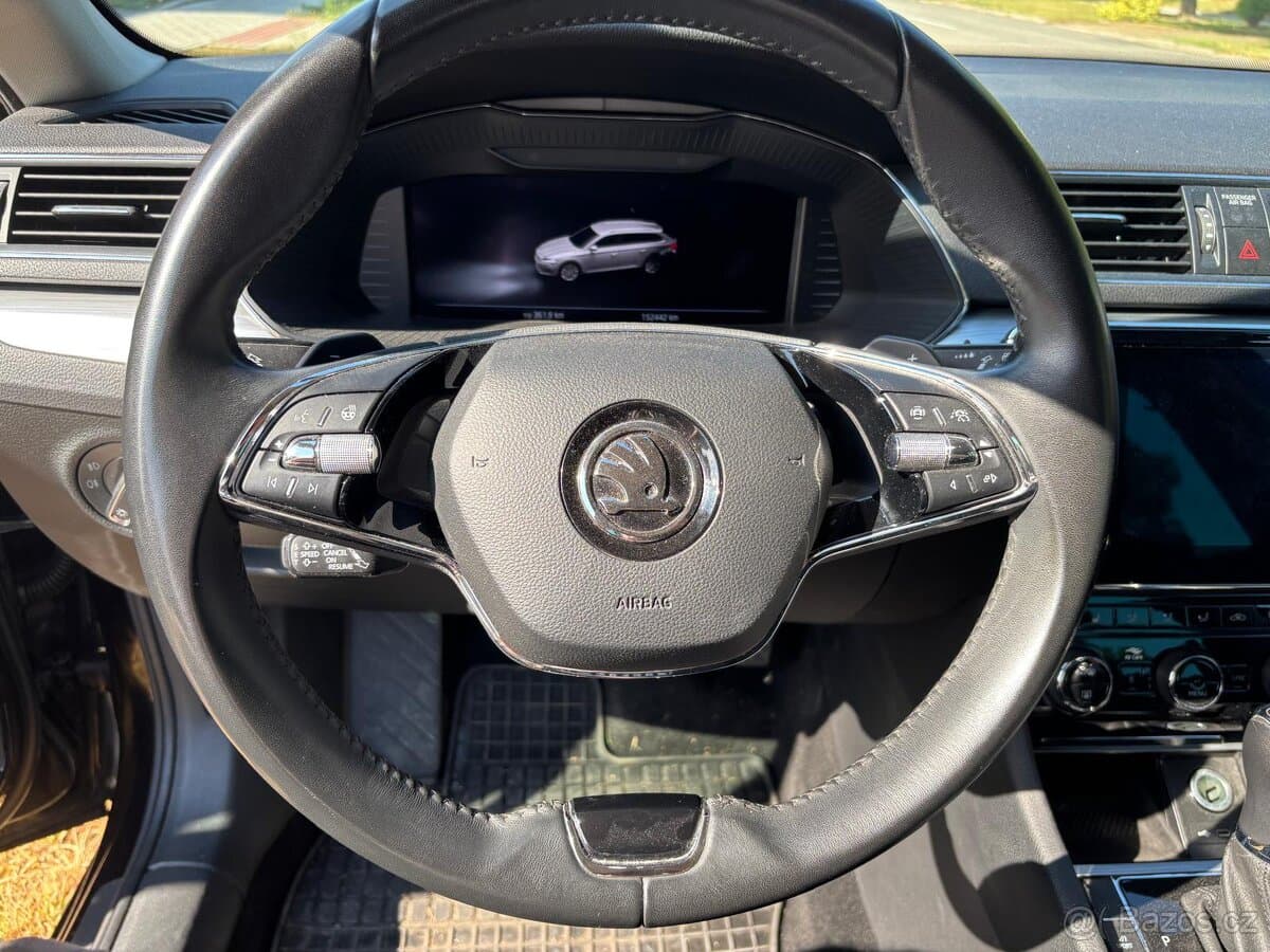 2021 Škoda SUPERB - 10