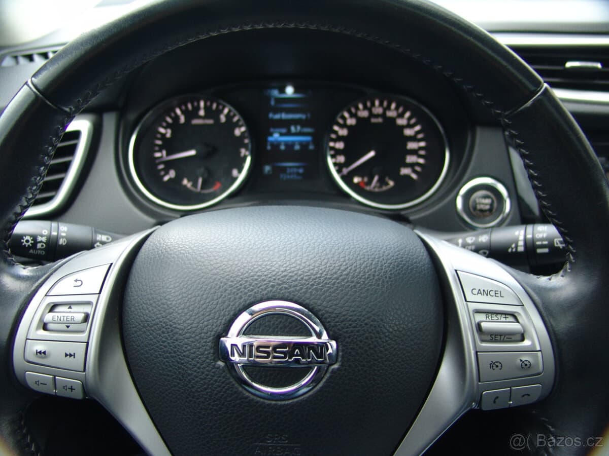 2016 Nissan QASHQAI - 10