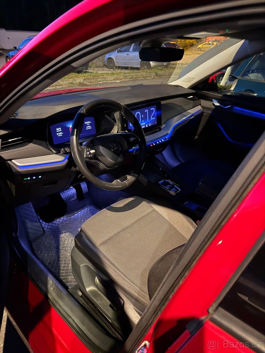 2021 Škoda OCTAVIA - 10
