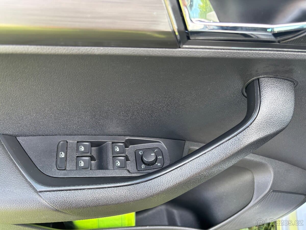 2021 Škoda KAROQ - 10