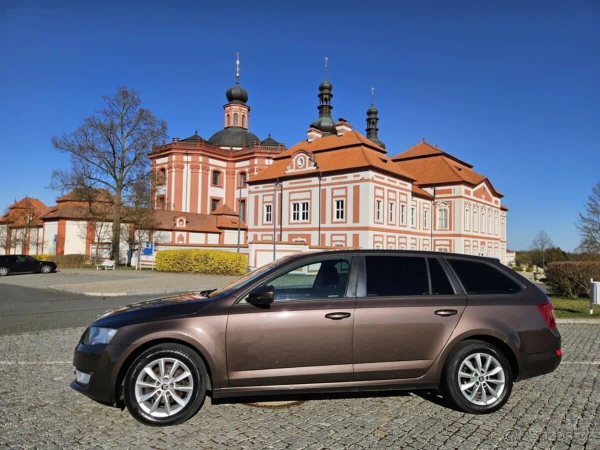 2015 Škoda OCTAVIA - 10