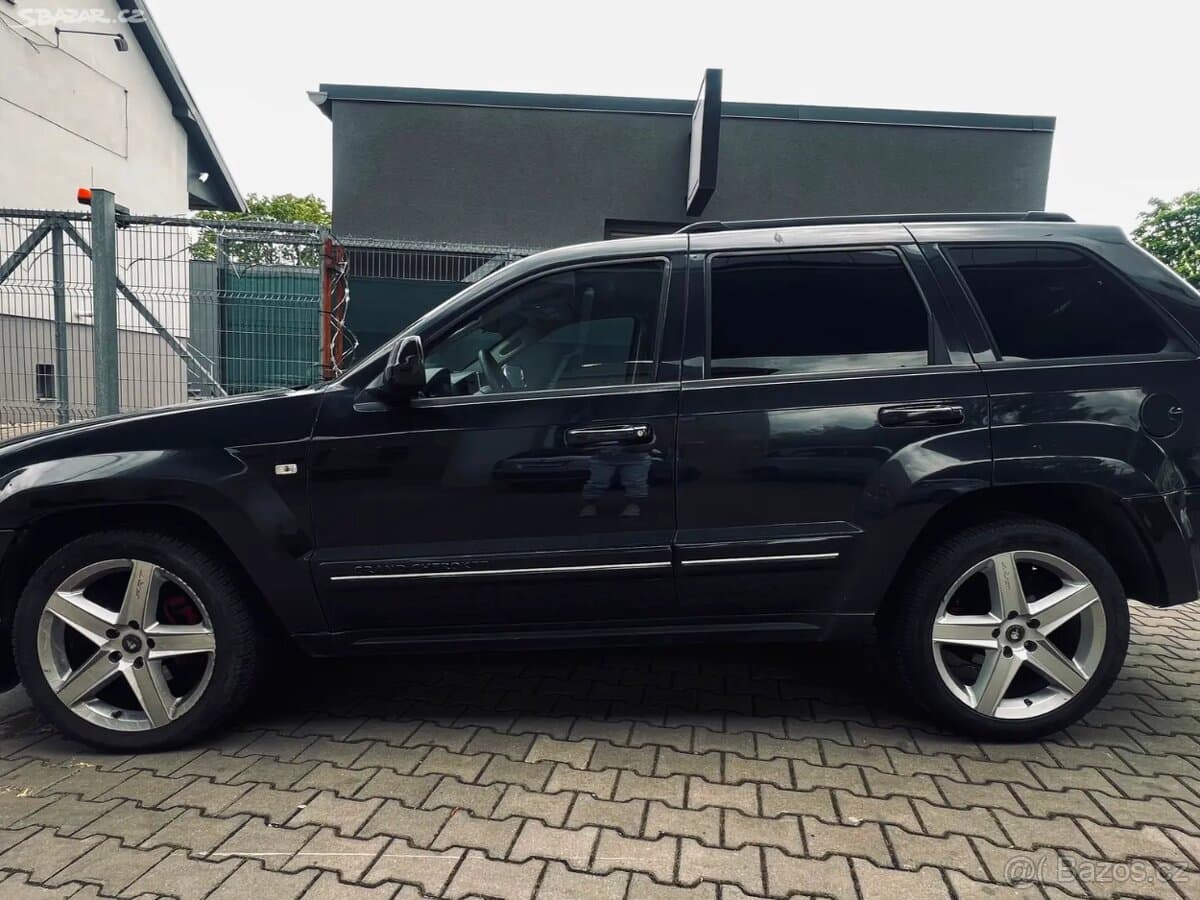 2007 Jeep CHEROKEE - 10