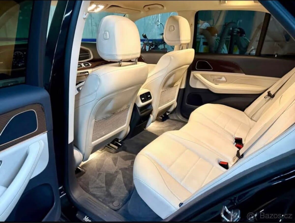 2021 Mercedes-Benz GL - 10