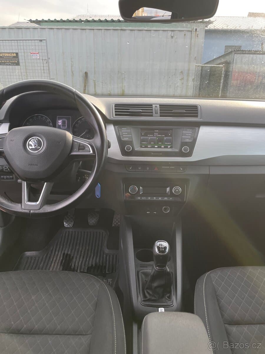 2017 Škoda FABIA - 10