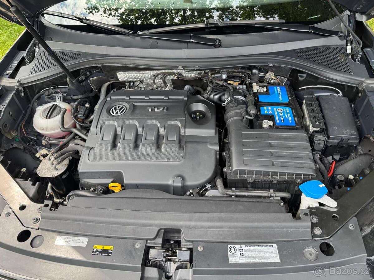 2016 Volkswagen TIGUAN - 10