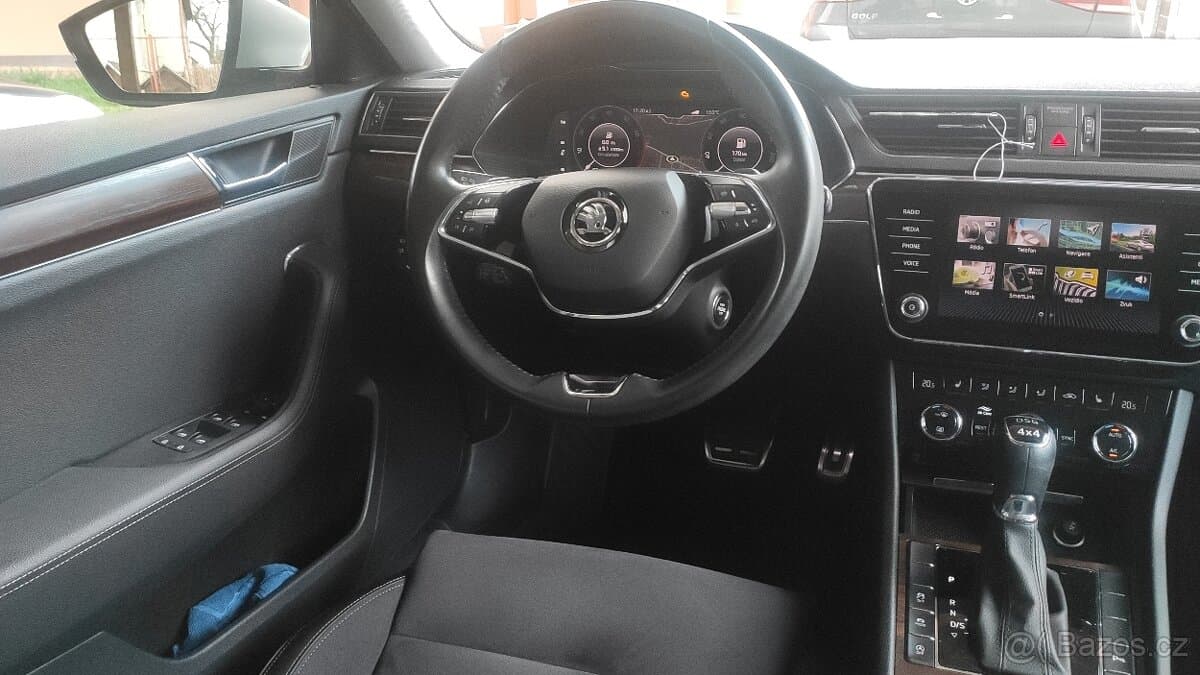 2021 Škoda SUPERB - 10