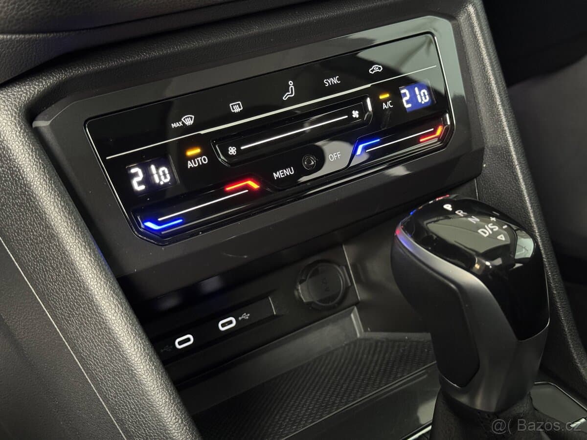 Volkswagen TIGUAN - 10