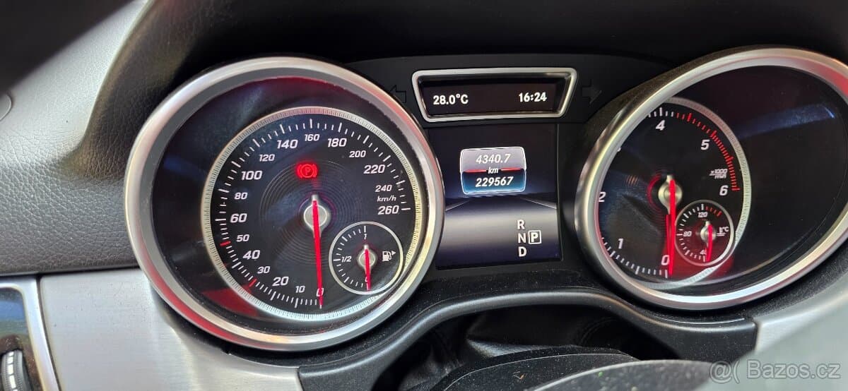 2015 Mercedes-Benz GL - 10
