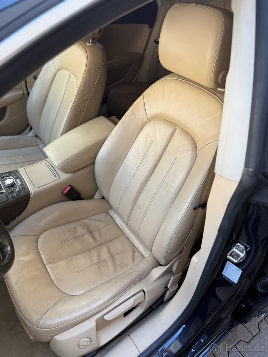 2010 Audi A7 - 10