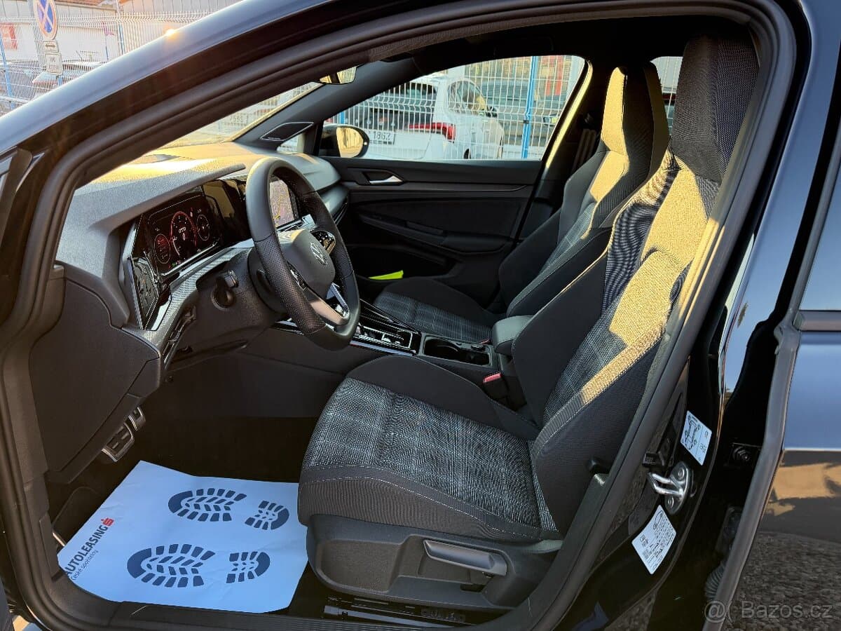 2023 Volkswagen GOLF - 10