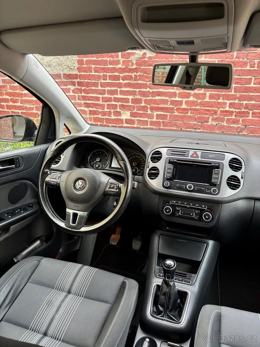 2012 Volkswagen GOLF - 10