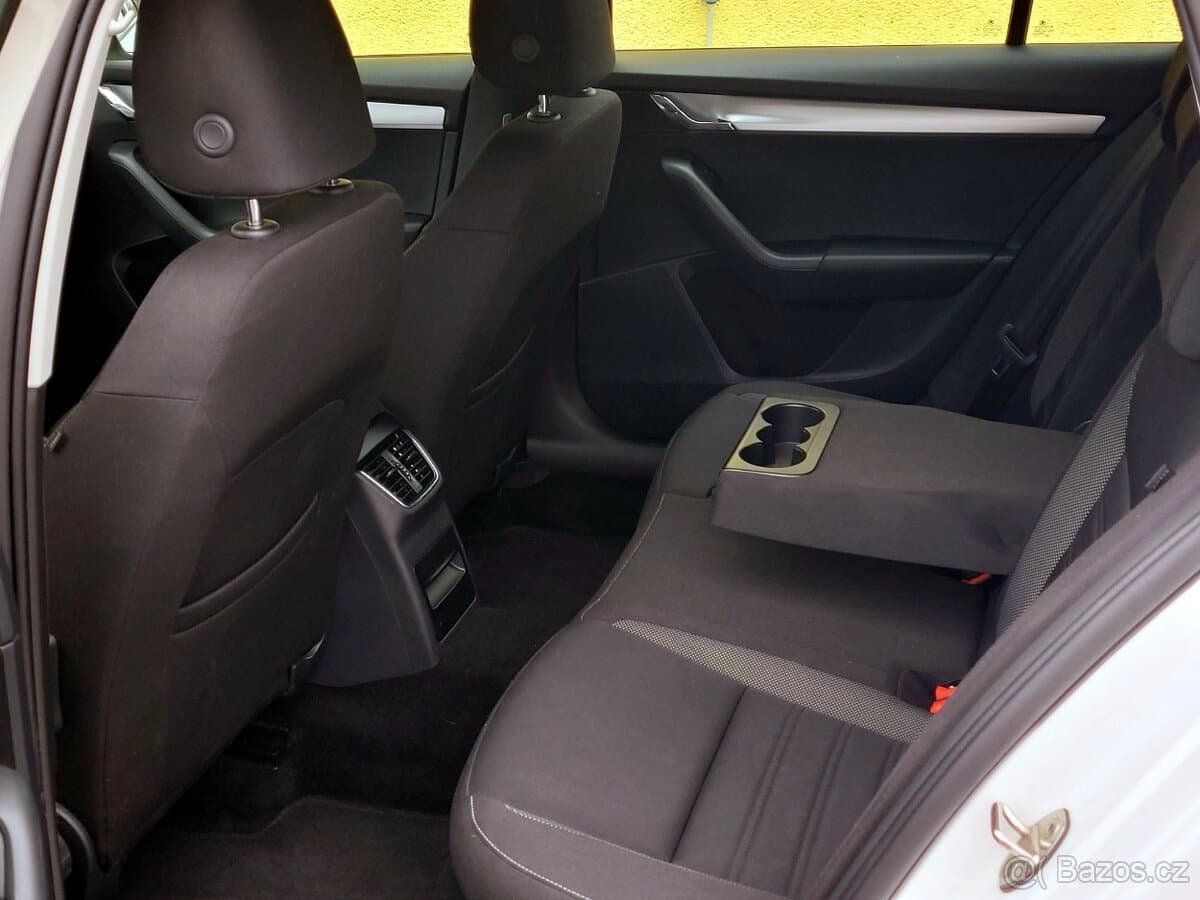 2019 Škoda OCTAVIA - 10
