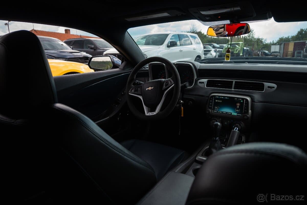 2014 Chevrolet CAMARO - 10