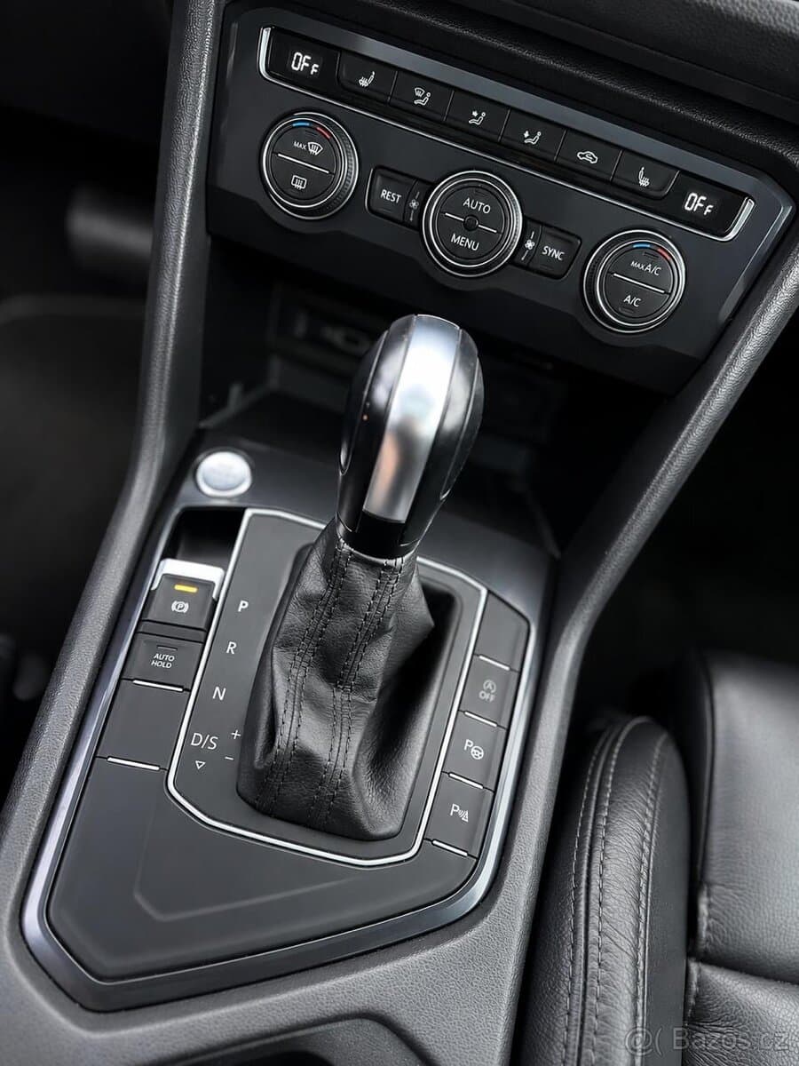 Volkswagen TIGUAN - 10