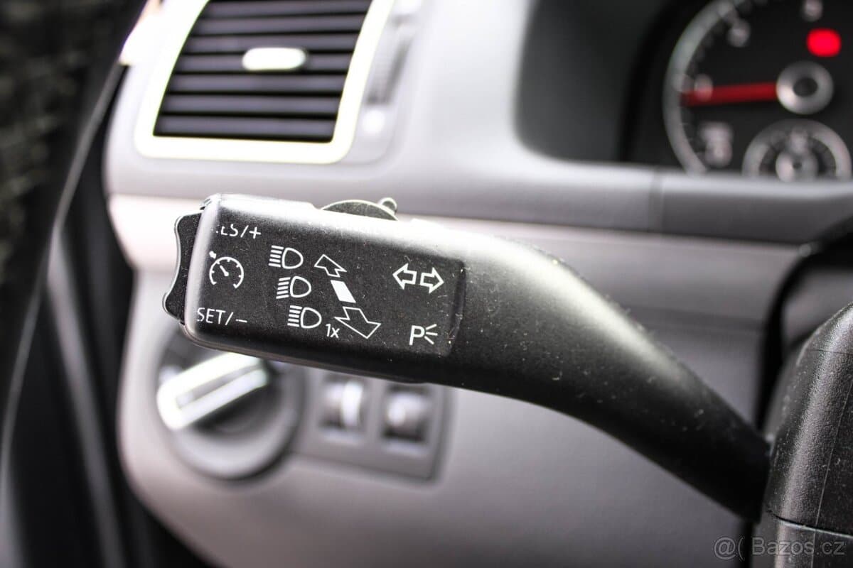 2015 Volkswagen TOURAN - 10