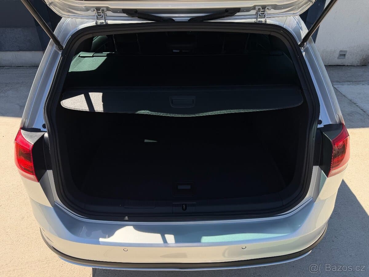 2016 Volkswagen GOLF - 10