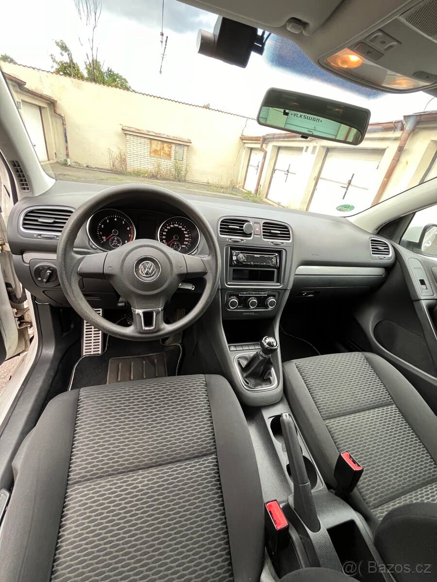 2009 Volkswagen GOLF - 10