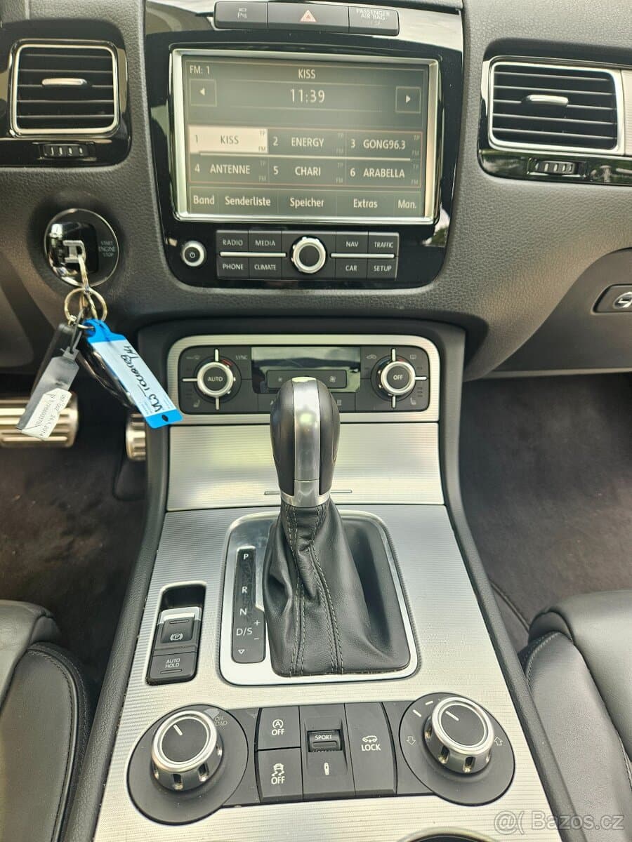 2014 Volkswagen TOUAREG - 10