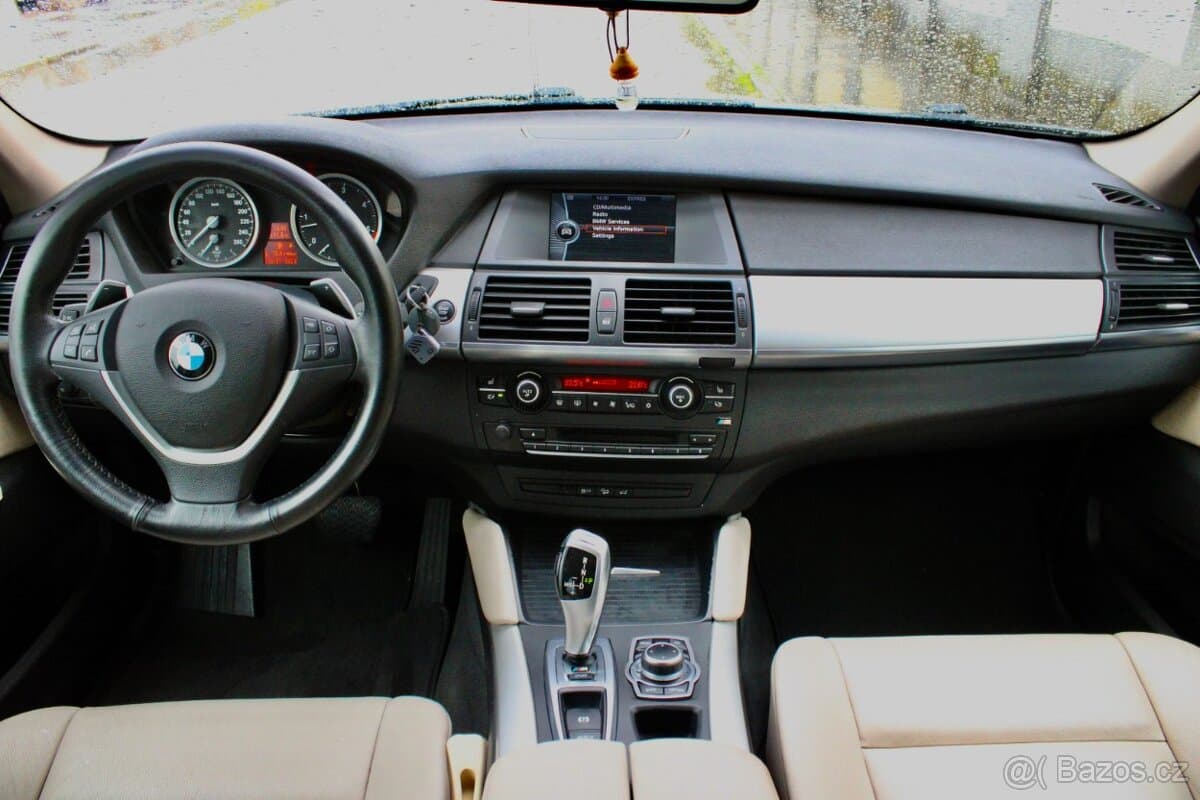 2013 BMW X6 - 10