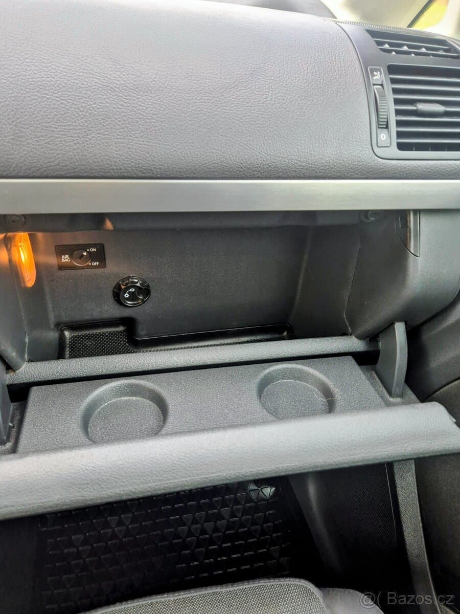 2010 Volkswagen TOURAN - 10
