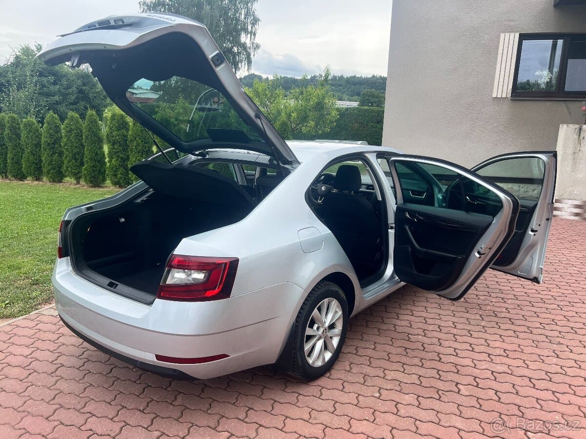 2020 Škoda OCTAVIA - 10