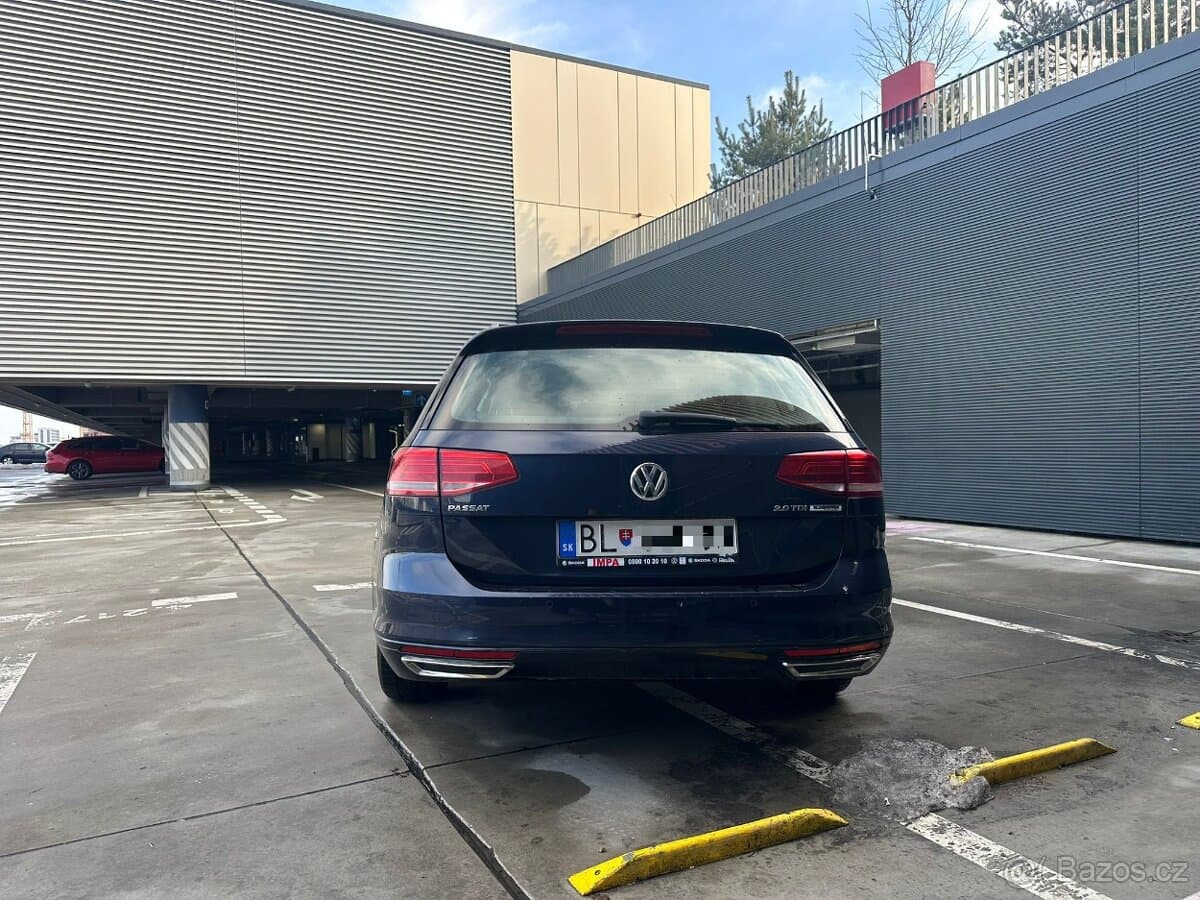 2015 Volkswagen PASSAT - 10