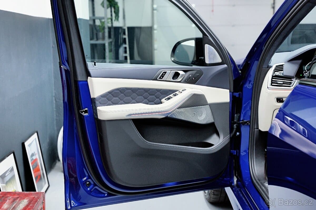 2022 BMW X5 - 10