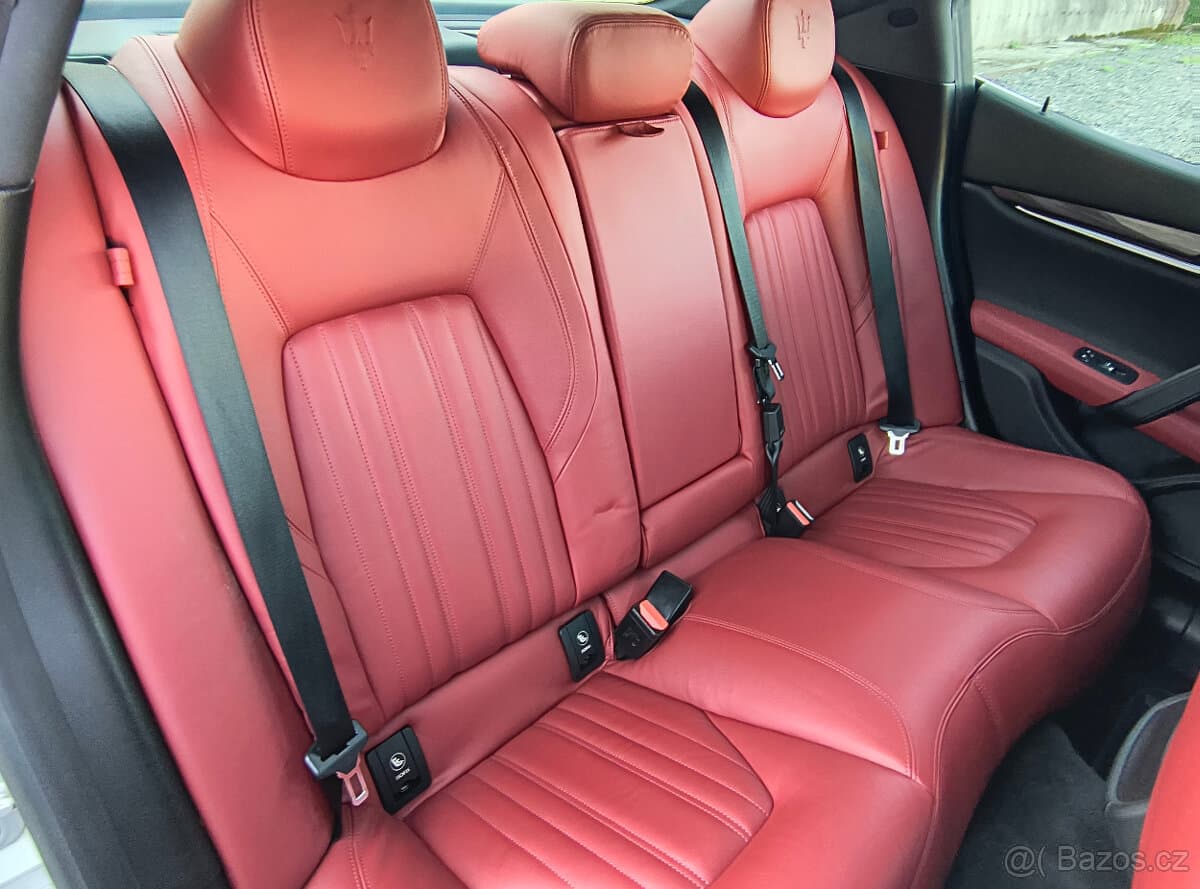 2015 Maserati GHIBLI - 10