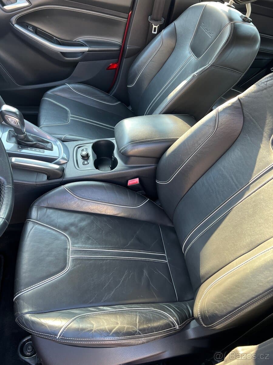 2012 Ford FOCUS - 10