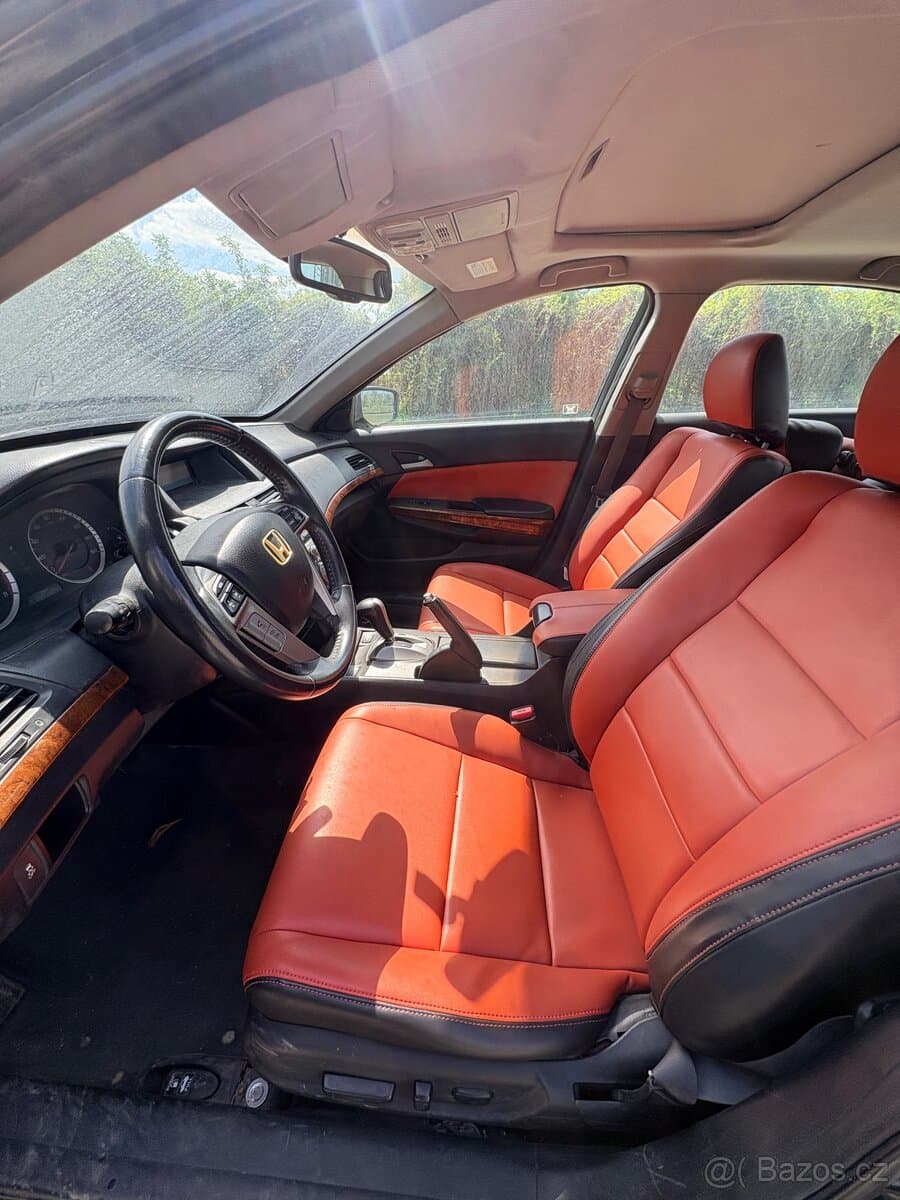 2012 Honda ACCORD - 10