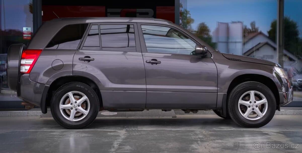 2012 Suzuki GRAND - 10