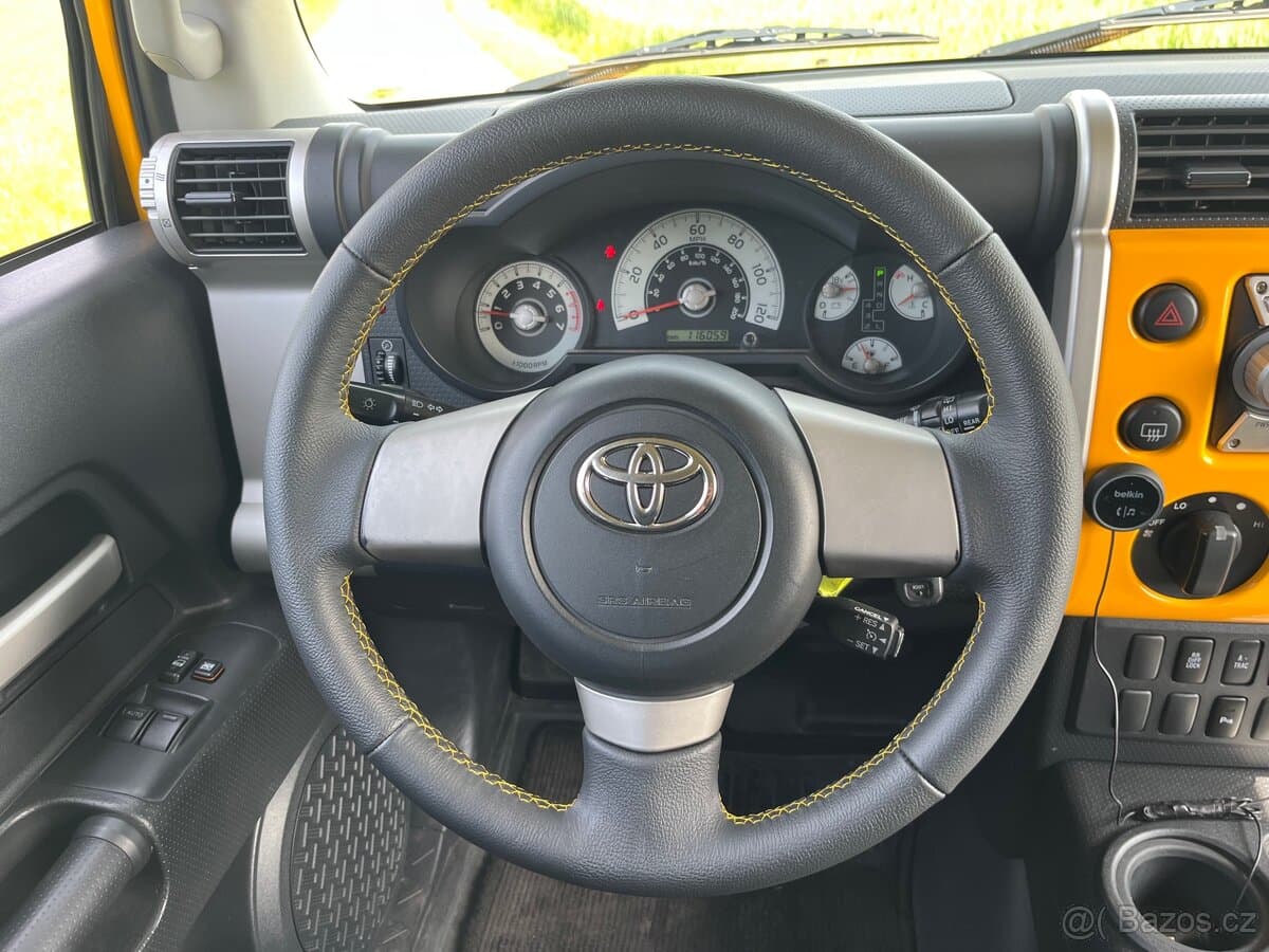 Toyota FJ - 10