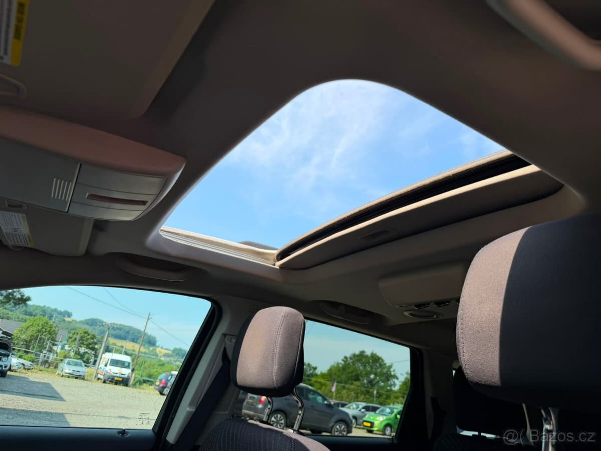 2012 Fiat FREEMONT - 10