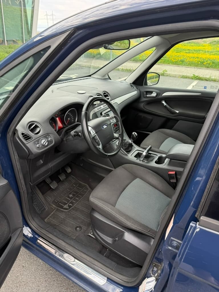 2012 Ford GALAXY - 10