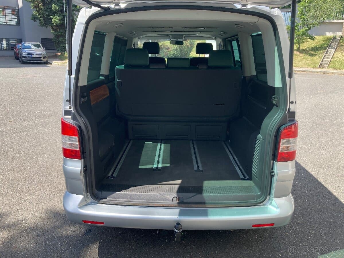 2006 Volkswagen MULTIVAN - 10