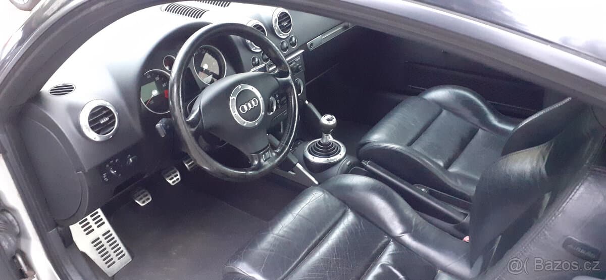 2000 Audi TT - 10